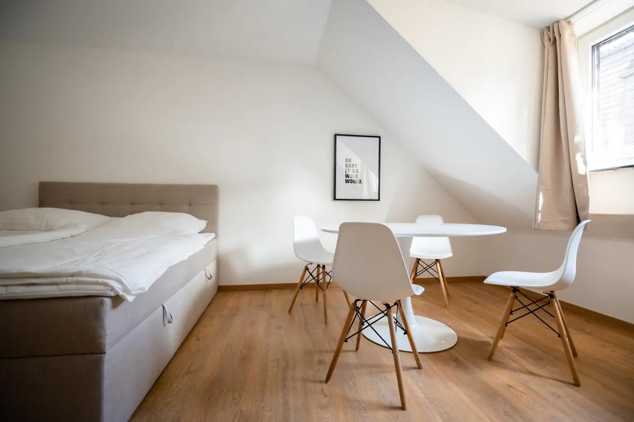 Top Old Town Apartment 2 Baths Dusseldorf