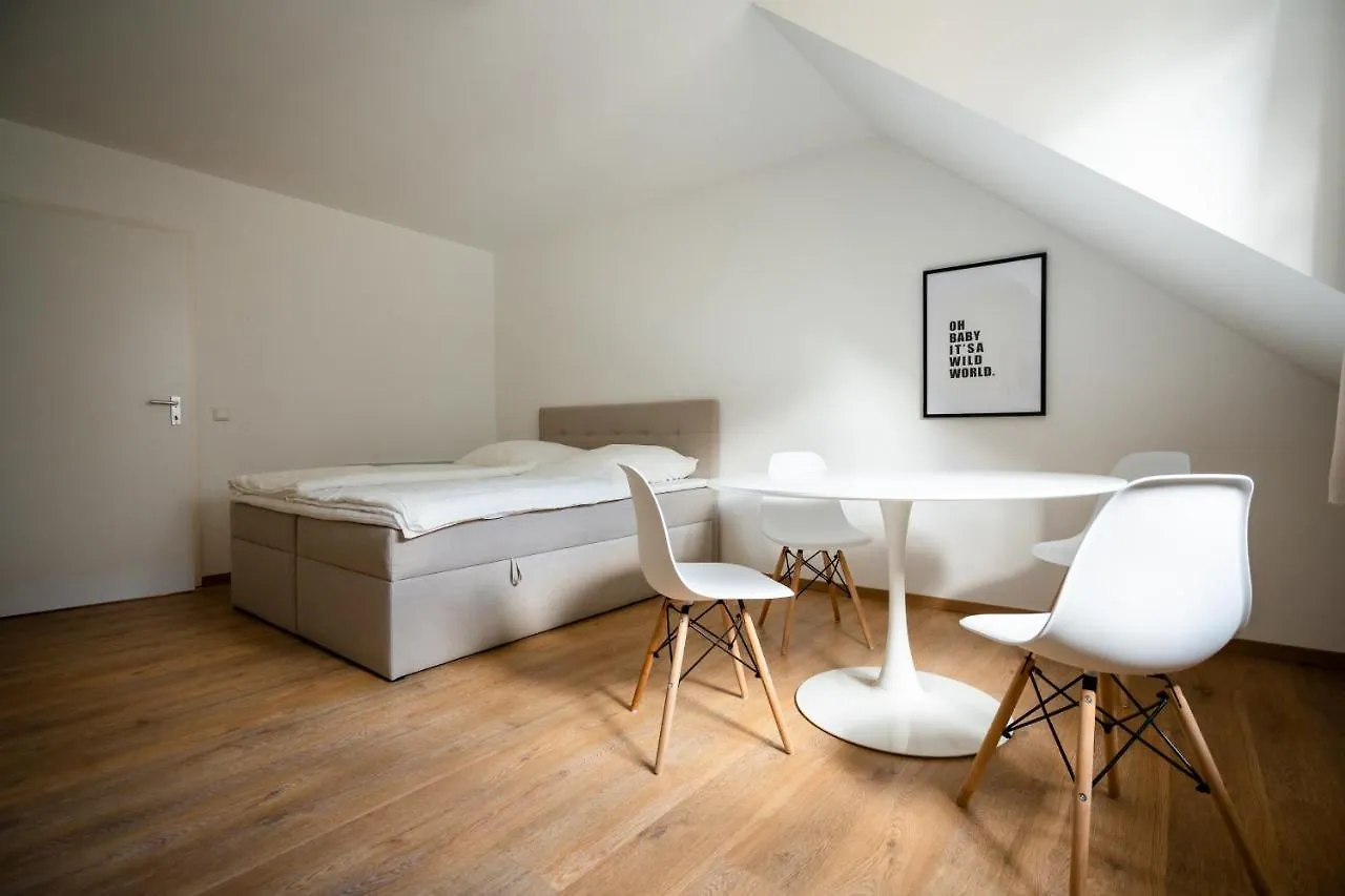 Top Old Town Apartment 2 Baths Dusseldorf