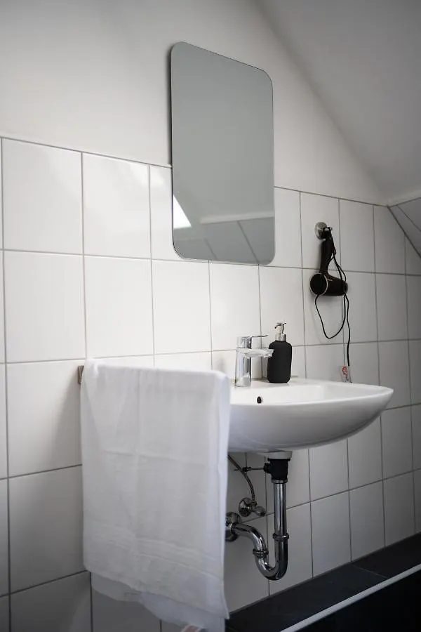 Top Old Town Apartment 2 Baths Dusseldorf